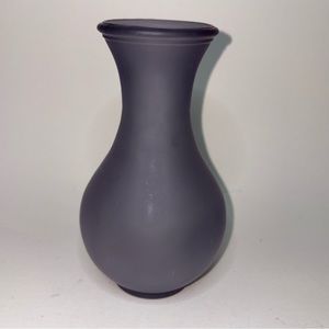 Viking lilac teaberry purple frosted satin glass vase 3.25”x6” with sticker